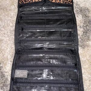 Like New! Prezerve Leopard Print Jewelry Organizer Fold-Over Travel Pouch Case!
